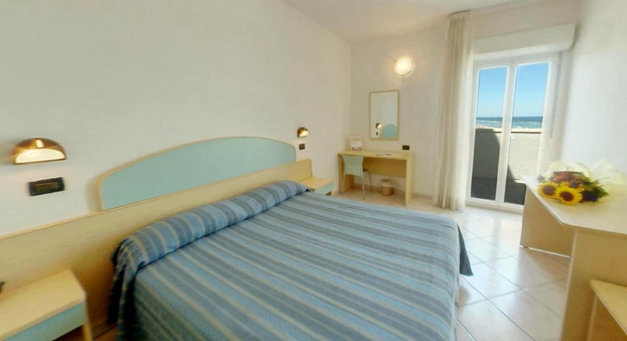 Grand Hotel Azzurra Club Lido Adriano Kültér fotó