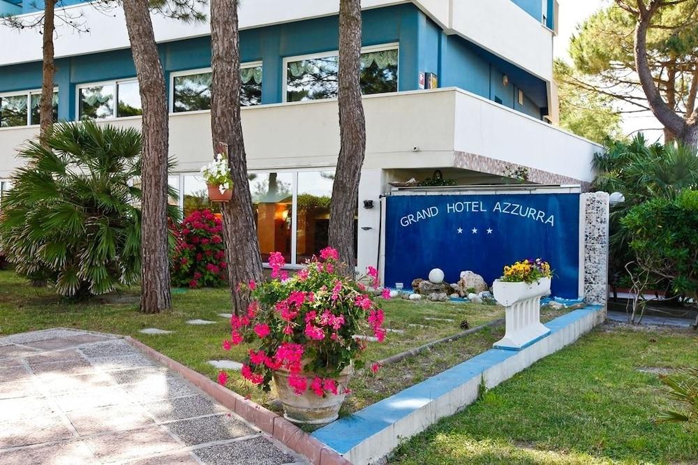 Grand Hotel Azzurra Club Lido Adriano Kültér fotó