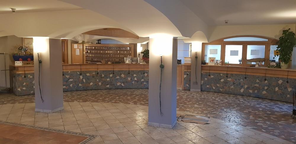 Grand Hotel Azzurra Club Lido Adriano Kültér fotó